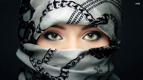 For Amazing Green Eyes Of An Arabian Girl Arabic Girls Hd Wallpaper Pxfuel