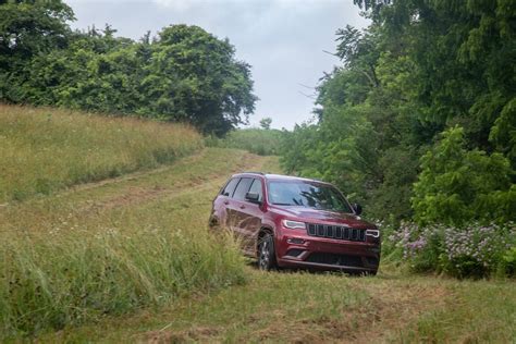 2019 Jeep Grand Cherokee - Specs, Prices, MPG, Reviews & Photos | Cars.com