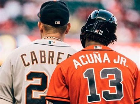 Mlb Legend Miguel Cabrera Hands A Special Present To Atlanta Braves