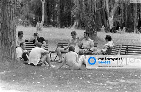 A Relaxed Driver Briefing At Kyalami Ranch L R Jochen Rindt Denny