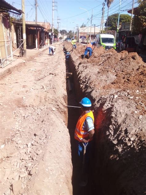 Agua Potable de Jujuy habilitó nuevas redes de agua y cloacas en el