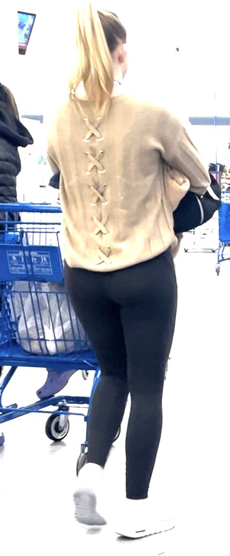 Blonde Worker With Nice Ass In Leggings Ass Forum