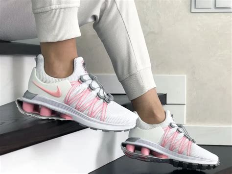 Женские кроссовки Nike Найк Shox Gravity, сетка, пена, белые с розовым ...
