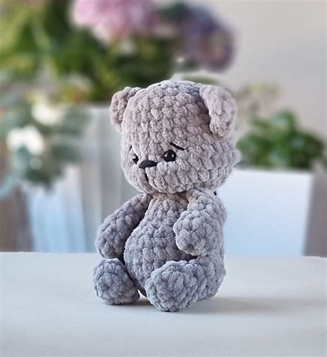 Ravelry: Plush bear pattern by Tsyndyma Tsyngueva