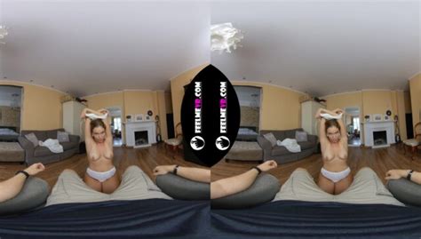 Pretty Face Babe Denise Dances Striptease Virtual Reality VR Porn Video VRPorn