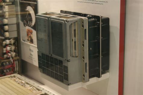 Computadora Del Programa Apolo De La Nasa Fue Reprogramada Para Minar