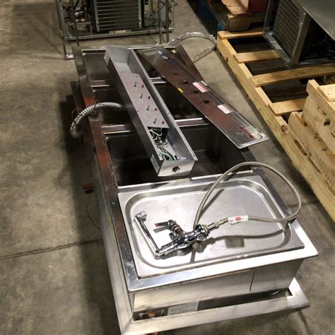 Surplus MarketPlace Wells MOD 400 Hot Food Well 4 Pan