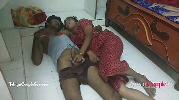 Desi India Telugu Pareja Mierda En El Suelo Xvideos