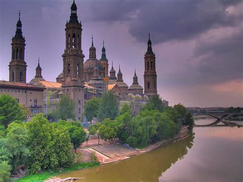 Zaragoza Spain | Definitive Tour for Senior Travellers - Odyssey Traveller