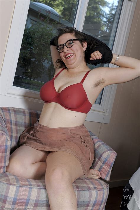 Nerdy Brunette Amateur Ester Lets Out Her Big Tits And Shows Her Hairy Armpits CoedCherry