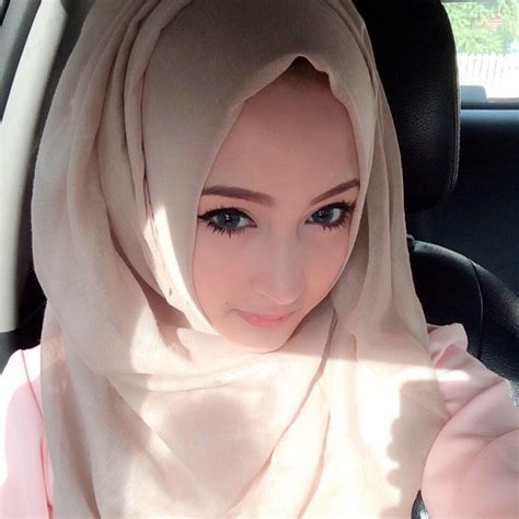 Hot Girl H I Gi O H T H Ng Tr M Ngh N Like Facebook Baotintuc Vn