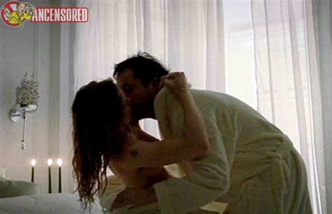 Naked Julia Jentsch in Frühstück mit einer Unbekannten