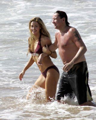 Denise Richards Pussy Slip And Red Bikini Paparazzi Pictures Porn Pictures XXX Photos Sex
