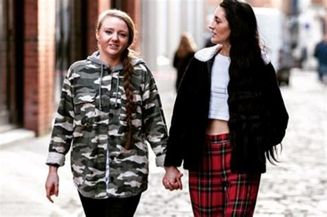Irlanda Del Nord Primo Matrimonio Gay Legalmente Riconosciuto Robyn E Sharni Scrivono La Storia