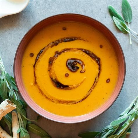 roasted butternut squash soup with sage brown butter — by ashna