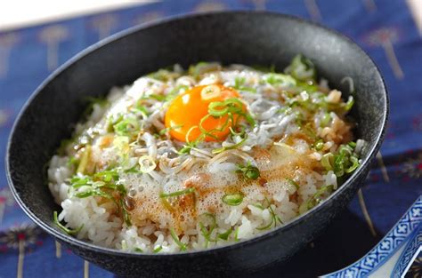 お手軽のせるだけ！しらす納豆丼 ふわふわ食感レシピ・作り方 E・レシピ レシピ 料理 レシピ レシピ へルシーな食事