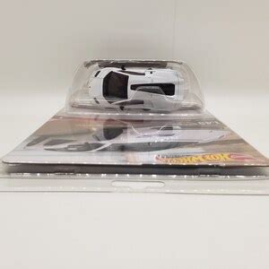 Hot Wheels Lamborghini Countach Lpi White Premium Perfect Birthday Gift Collectable