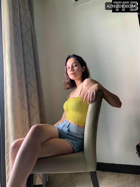 Sarah Holmes Nude And Sexy Photos Collection From Various Photoshoots And Selfies Aznude