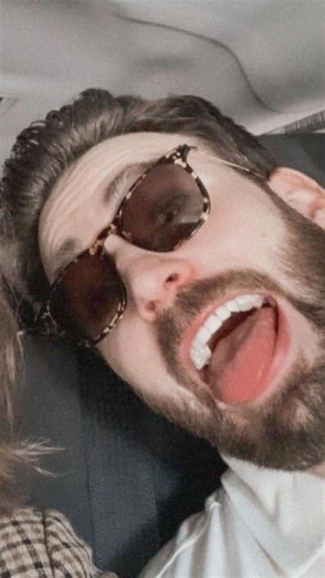 15 Hot Shots Of Our 2022 Sexiest Man Alive Chris Evans Artofit