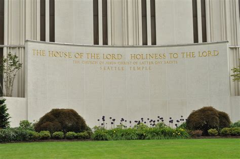 Temple Tourism Seattle Washington Temple