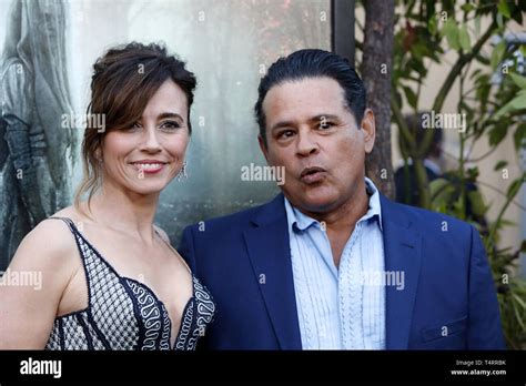 Linda Cardellini Price Is Right