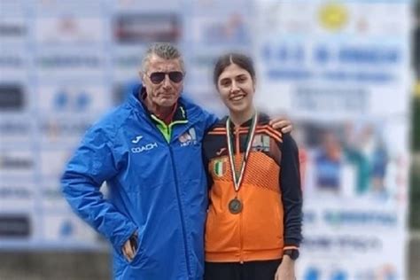 Andria Giovani Campioni Crescono Lucia Barbarossa Posto Ai