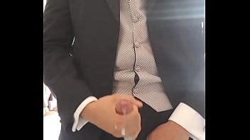 Una puñeta en Smoking XVIDEOS