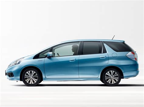 Honda fit shuttle (64 фото) - фото - картинки и рисунки: скачать бесплатно