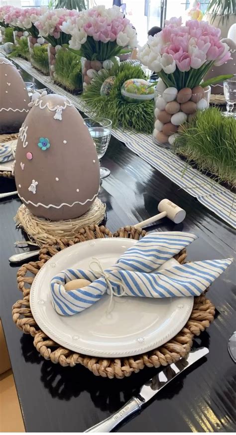 easter table setting  eggs  flowers