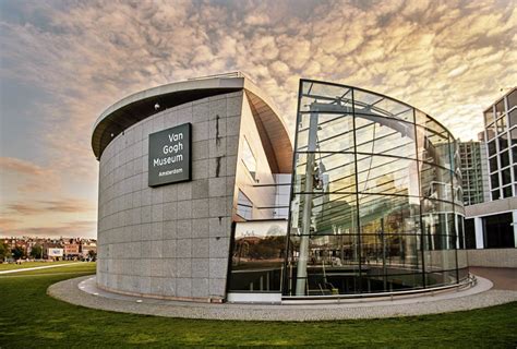 van gogh museum  amsterdam