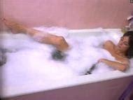 Naked Amparo Muñoz in Delirios de amor