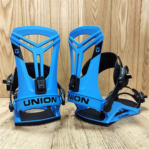 Union Flite Pro Bindings 22/23 – Blue - Odyssey Surf Snow Style