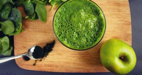 Superfood on the Rise: Top 5 Chlorella Benefits - EatLove.Live