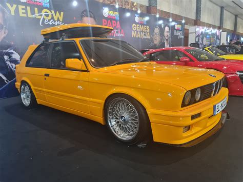 Modiifikasi Bmw E30 Andre Taulany Dari Sedan Jadi Hatchback