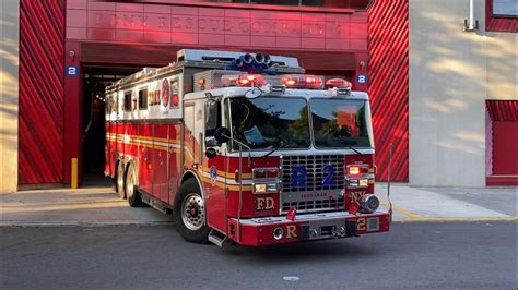 FDNY Rescue 2 Responding Against Traffic To A 10 75 Massive Horn And