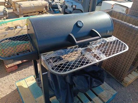 Member's Mark 35in Barrell Grill - Sierra Auction Management Inc