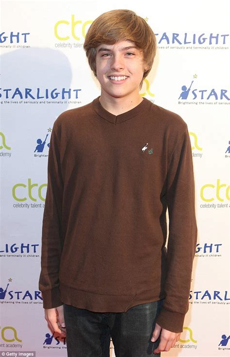 Former Disney Star Dylan Sprouse Finds Himself At The Centre Of An Embarrassing Nude Photo