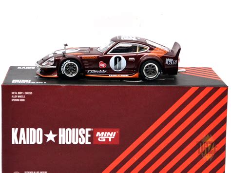 Daze Collectibles Kaido Datsun Fairlady Z Dark Red