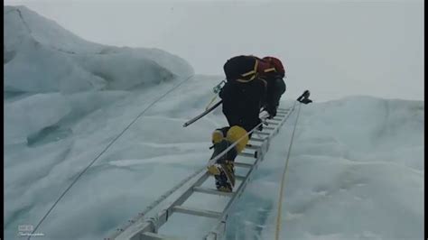 K2 Bottleneck the death zone | k2 winter expedition 2021| climbers ...