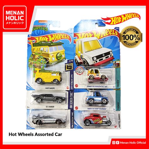 HOT WHEELS Party Wagon Tooned VW Golf MK Ice Charger Toon D Chevy Silverado UNO Ford