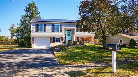 25 Lamppost Ln Somerdale Nj 08083 See Est Value Schools And More