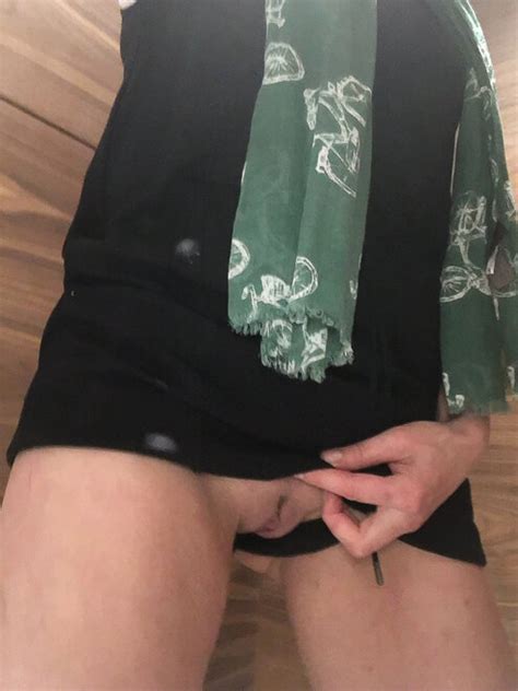 Zan Polish Hairy Slim Slut Pizda Biuro Porn Pic