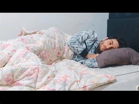 He Wakes Up His Girlfriend By Fucking Her Xvideos