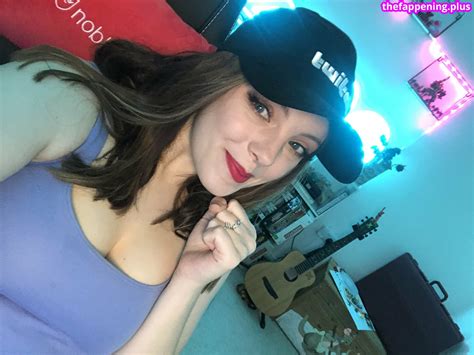 M Ngo Mango TheM Ng Real M Ng Nude OnlyFans Photo The Fappening Plus