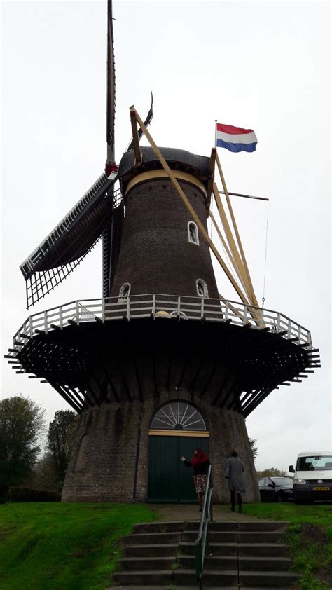 Nooit Volmaakt In Gorinchem Korenmolen Ronde Stenen Stellingmolen