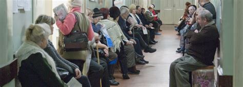 Денег нет, но вы держитесь