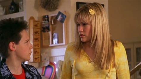 Watch Lizzie Mcguire Season 2 Episode 25 On Disney Hotstar