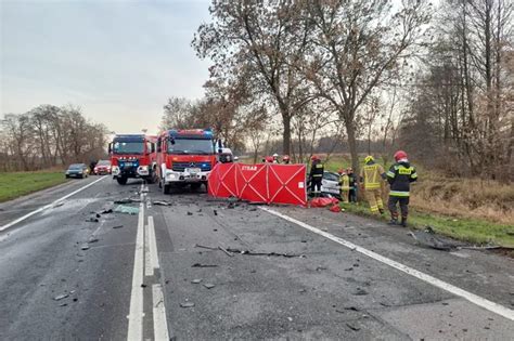 Potworny Wypadek Pod Zgierzem Latek Nie Yje Ma A Dziewczynka