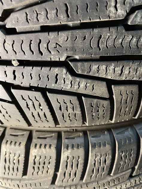 Зимові шини 175/70 R13 Nokian: 600 грн. - Автошини Львів на Olx