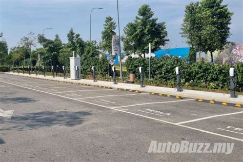 Tesla S Largest SEA Supercharging Station Opens In Malaysia 24 Bays